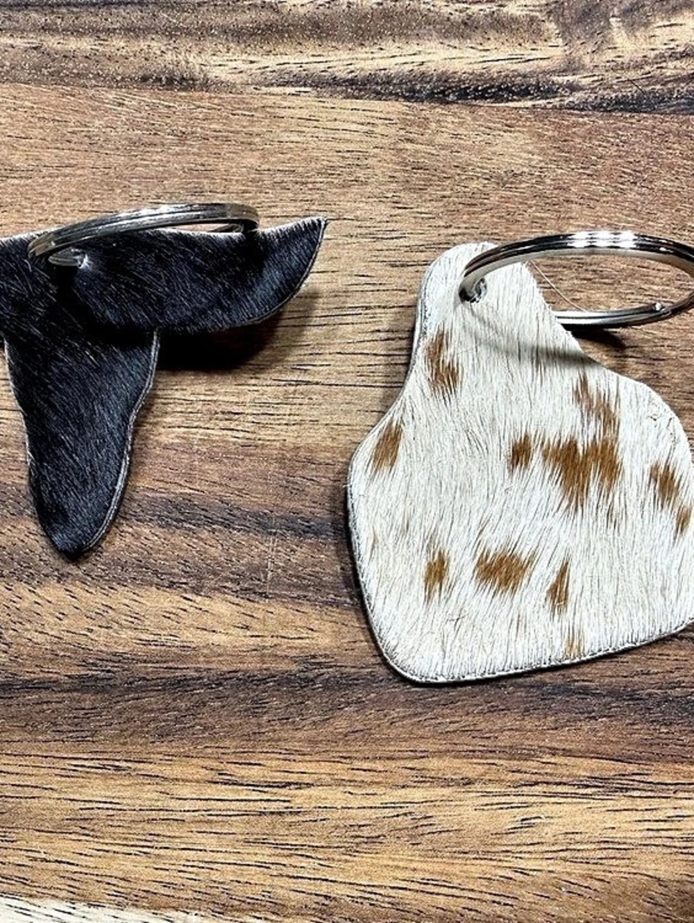Longhorn & Cowhide Keychains Black & White Like New